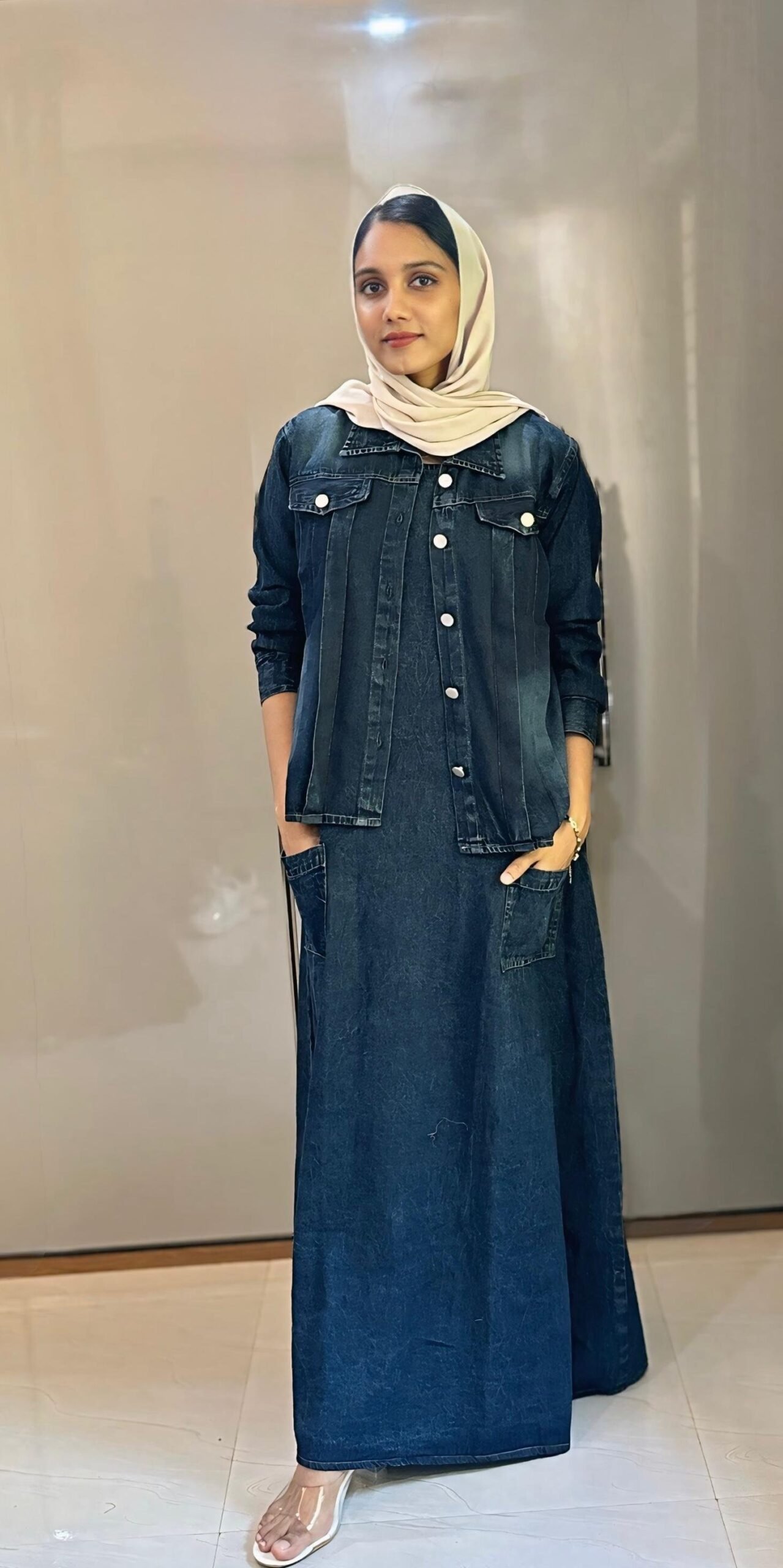 2025/11/1000660335-scaled.jpg 1000660335.jpg